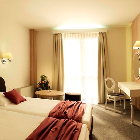Hotel Mirna - Terme & Wellness Lifeclass Portoroz Exterior photo